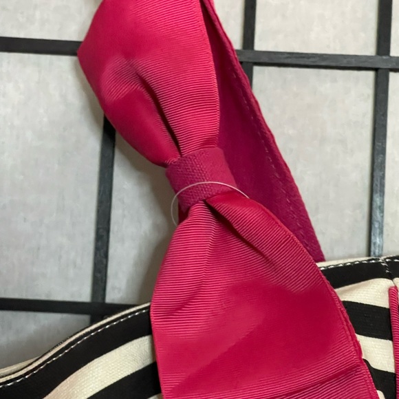 Betsey Johnson Tote - Picture 6 of 9